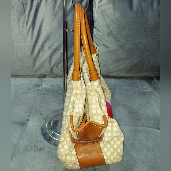 KATE SPADE NEW YORK "STEVIE" VINTAGE CLASSIC SPADE STUCCO SHOULDER BAG LIKE NEW - Picture 9 of 14